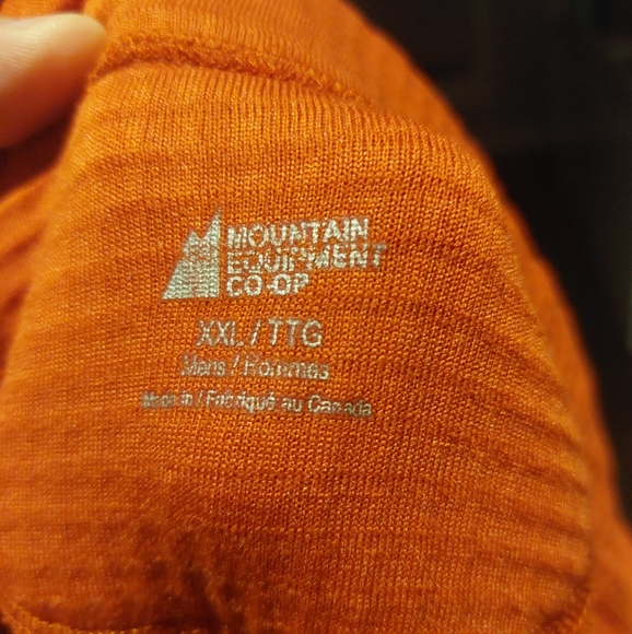 Vintage MEC Expedition Base Layer - Picture 2 of 3